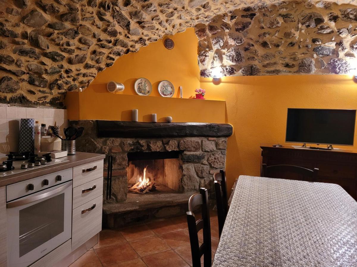 La Casa Sull' Altopiano Mountain Lake Iseo Hospitality Bossico Exterior foto