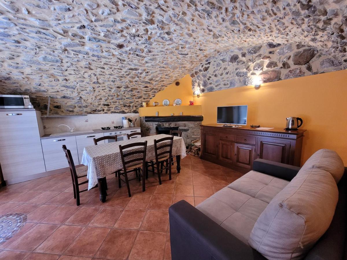 La Casa Sull' Altopiano Mountain Lake Iseo Hospitality Bossico Exterior foto