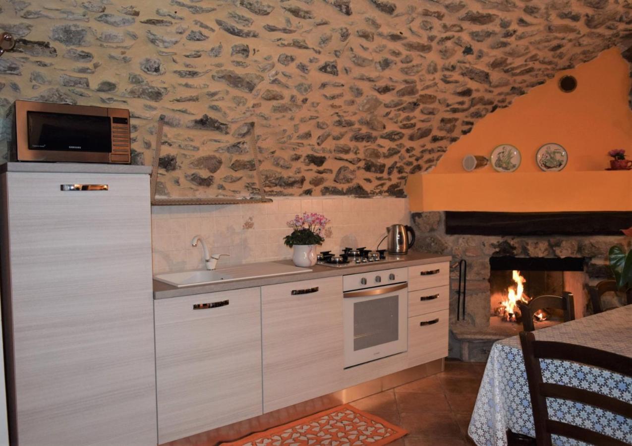 La Casa Sull' Altopiano Mountain Lake Iseo Hospitality Bossico Exterior foto